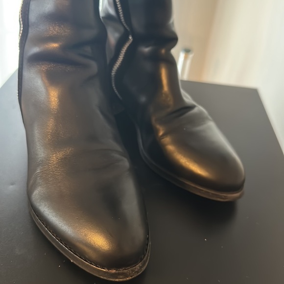 Dolald J Pliner used boot size 5.5 - Picture 4 of 16